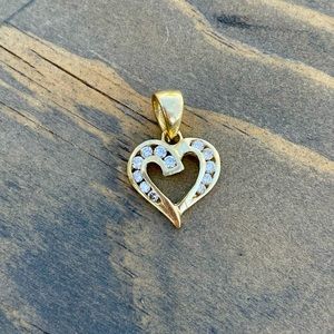 14k Gold & Diamond Heart Pendant